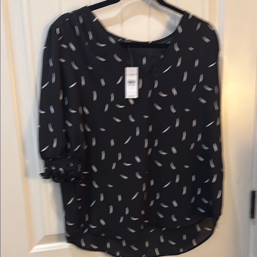 Ann Taylor Black Patterned Women's Top